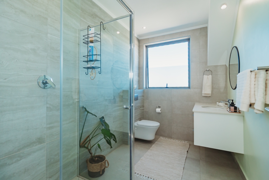 4 Bedroom Property for Sale in Kingswood Golf Estate Western Cape